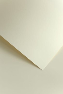 Papier GP A4/200g Gładki kremowy (50)