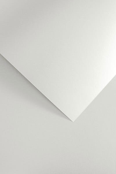 Papier GP A4/250g Millenium diamentowa biel (20)